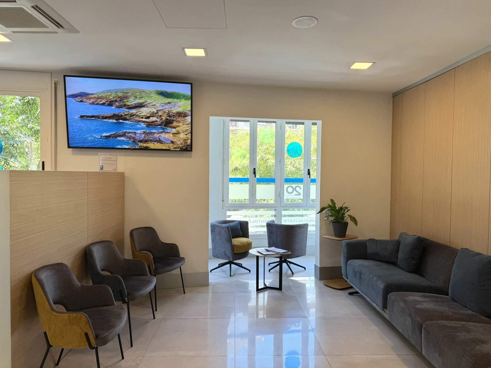 Slide Clínica Gargallo